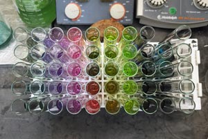 A library of dye molecules synthesized with a ‘modular’ chemical approach may lead to improved imaging of live cells.